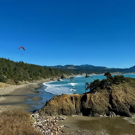 The Cove At Port Orford - 5 Ocean Front Suites Room photo