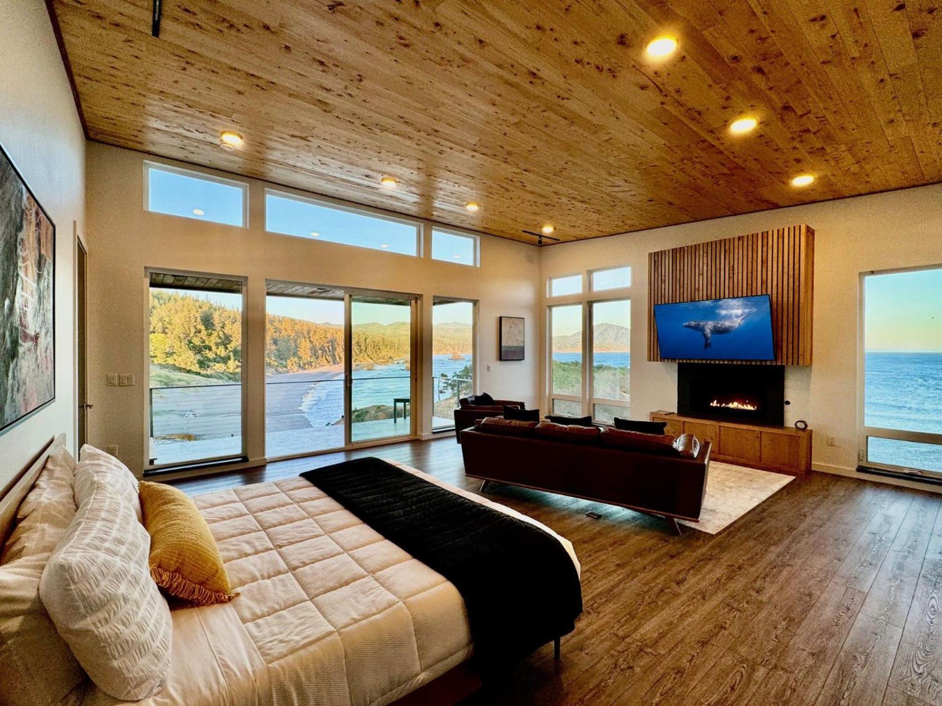 The Cove At - 5 Ocean Front * Port Orford