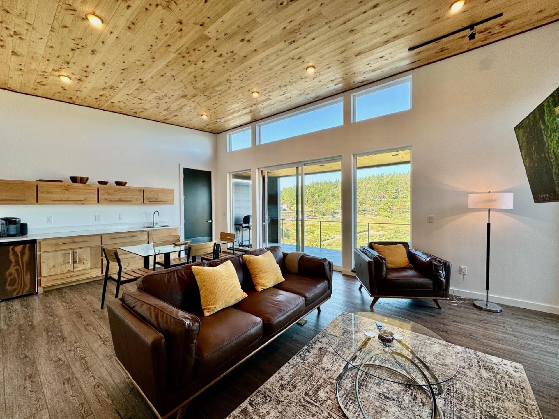 The Cove At - 5 Ocean Front Port Orford